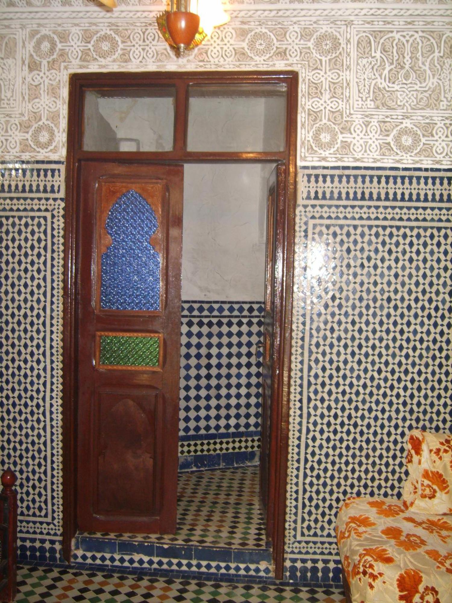 Riad Les Chrifis Navette Aeroport 24 Sur 24 Fès Cameră foto